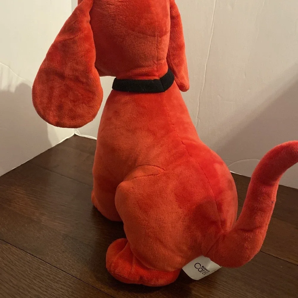 Clifford the Big Red Dog 14